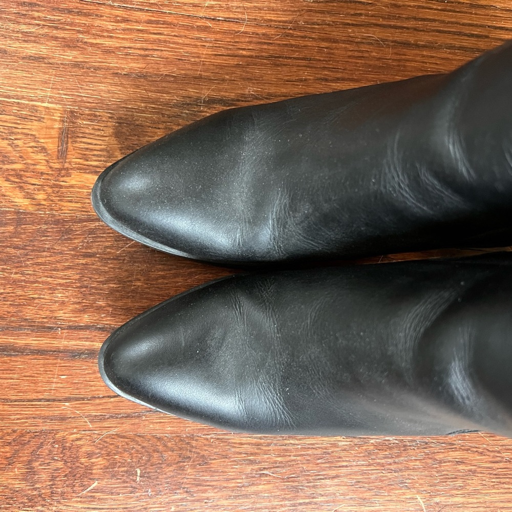 Nisolo Heeled Chelsea Commuter Boot - Picture 2 of 8